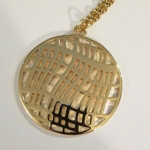 NICE & BELLA GOLD NECKLACE